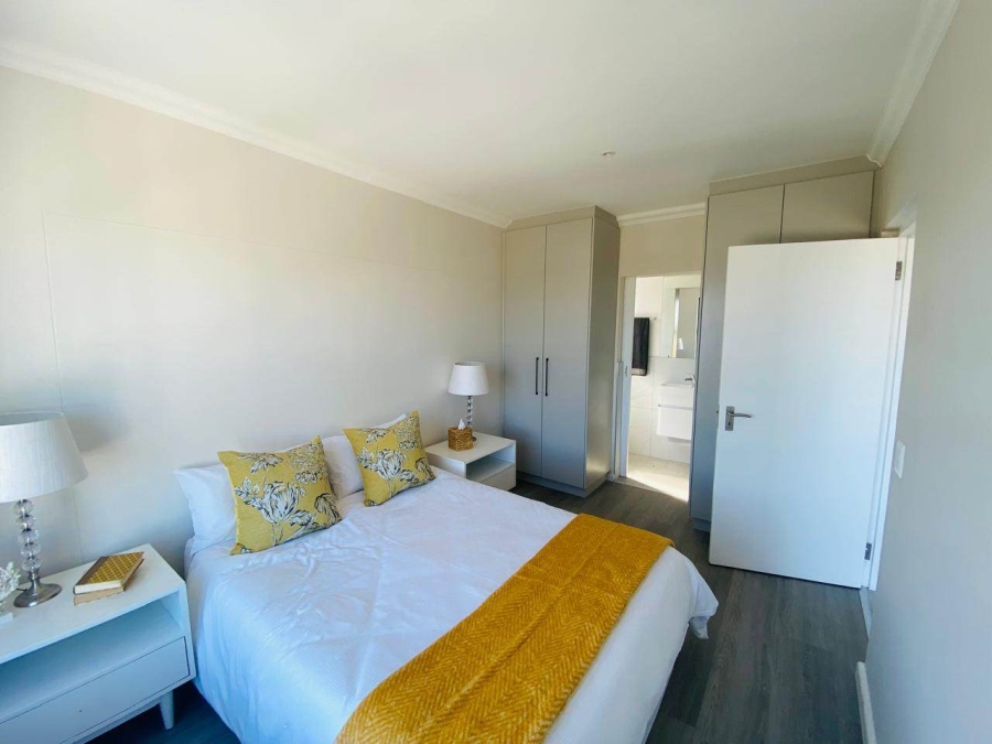 2 Bedroom Property for Sale in Flamingo Vlei Western Cape